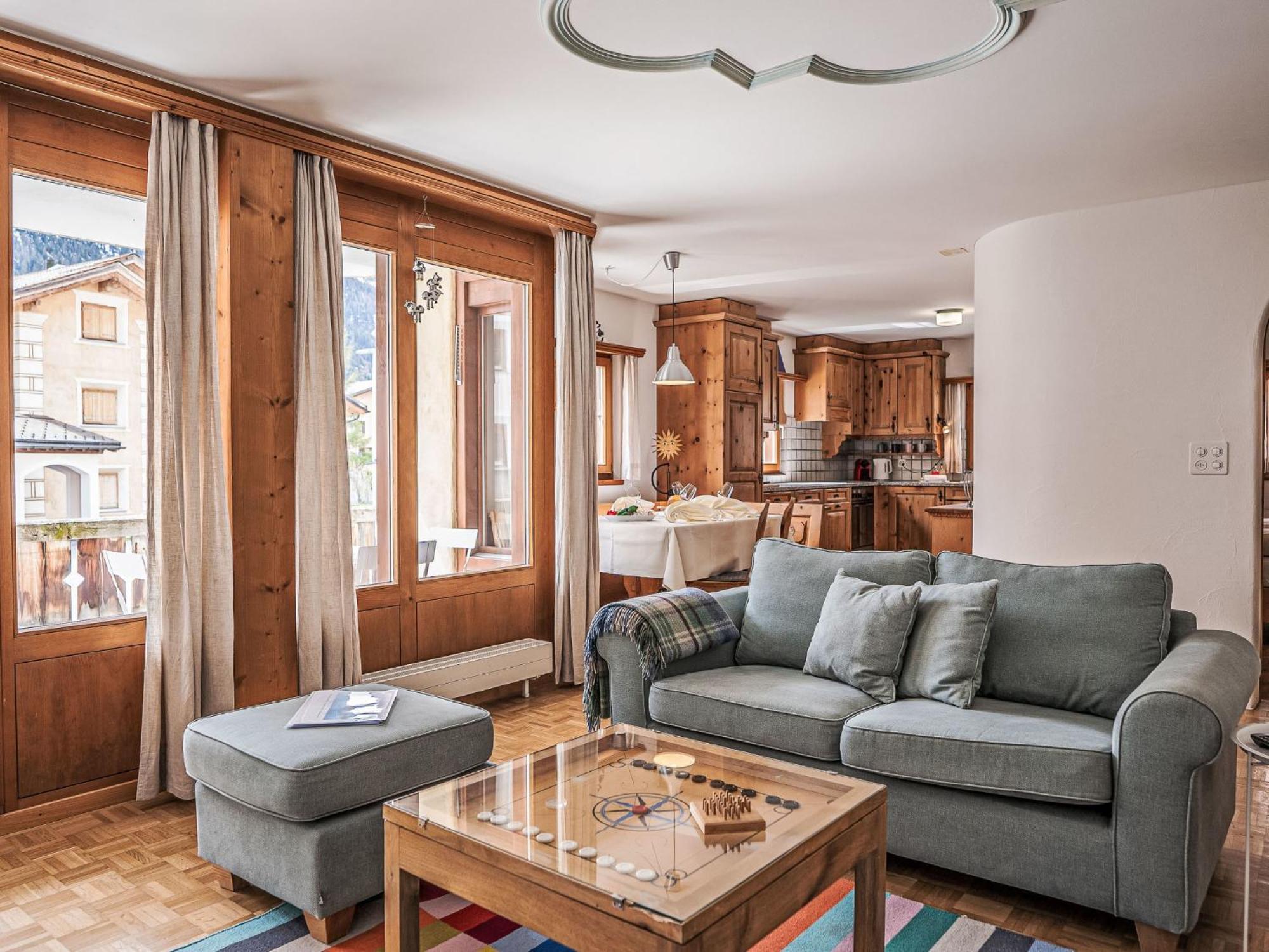 Apartment Chesa Mezzaun By Interhome Zuoz Eksteriør billede